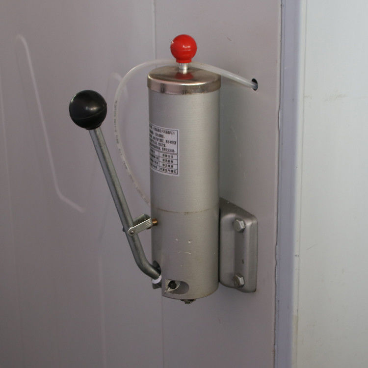1750*1800*1980mm Front Load Capping Machine for Automatic Washing Machine in Italy