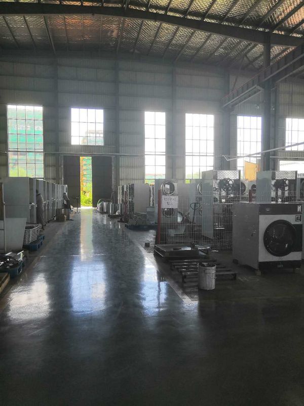 60L Centrifugal Filter Volume Automatic CO2 Dry Cleaning Machine for Commercial Laundry